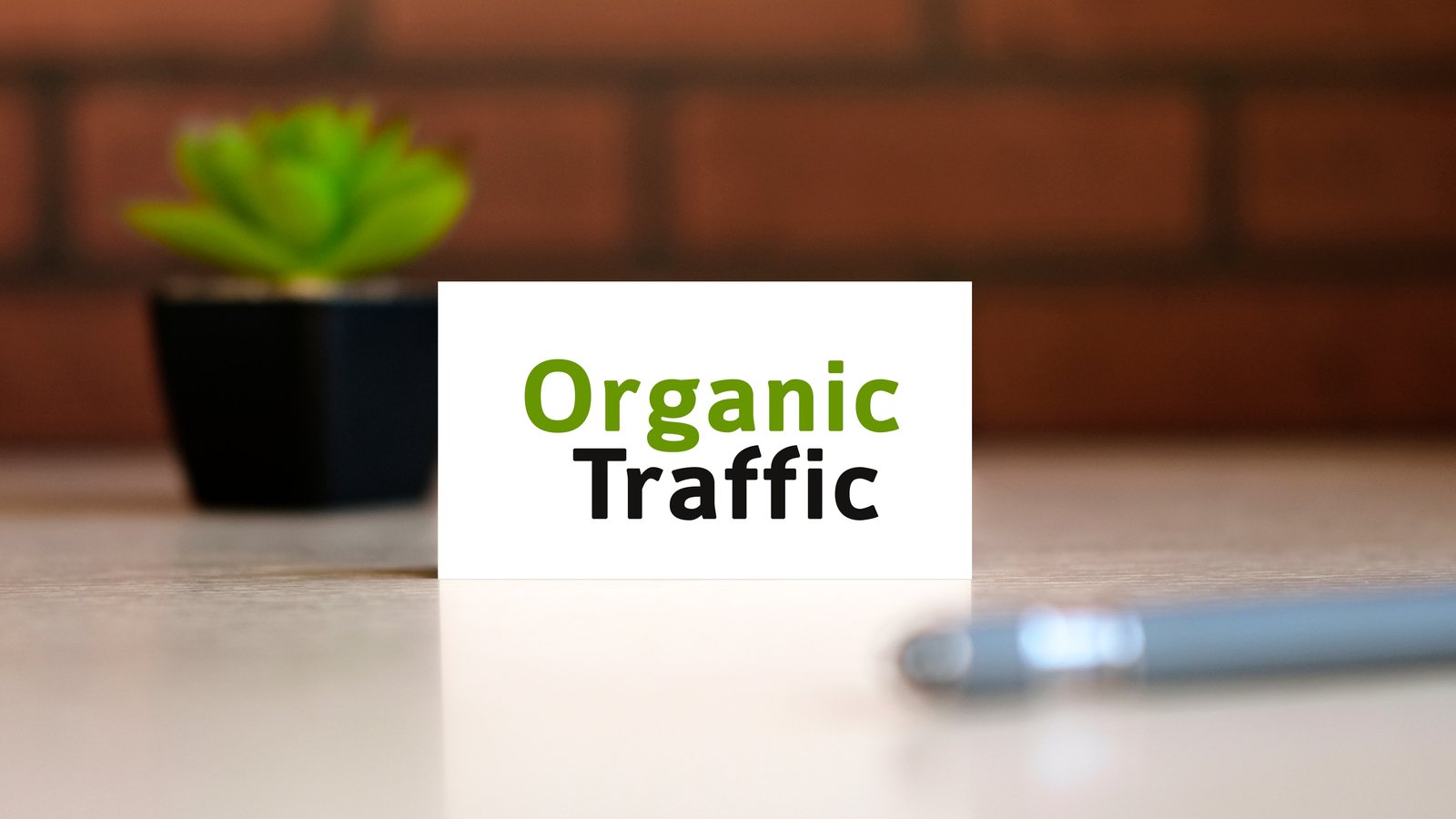 Driving Organic Success: A 5-Point Guide to Setting Up Your Traffic Strategy with HubSpot